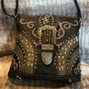 Large crossbody bag